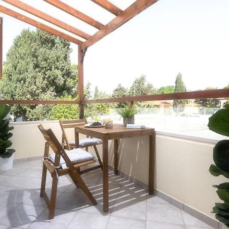 Beautiful Apartment In Harbour Paphos, Central & Close To Beach Extérieur photo