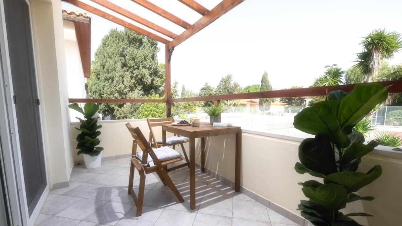 Beautiful Apartment In Harbour Paphos, Central & Close To Beach Extérieur photo